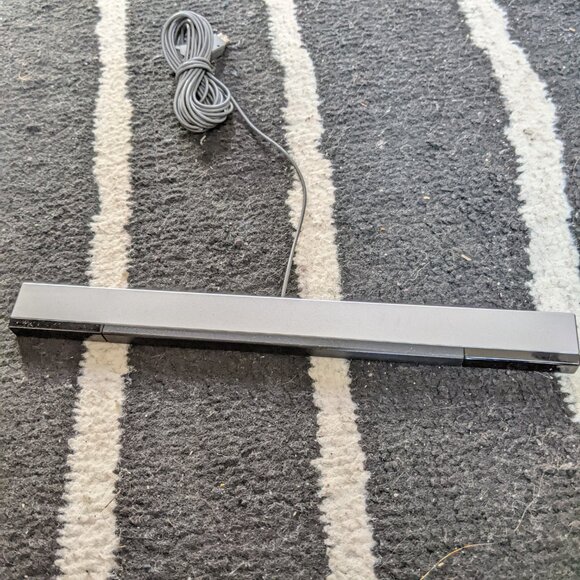 Black wii console - Picture 10 of 15